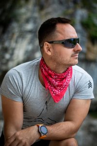 Bandana around the neck to cool off temperatures