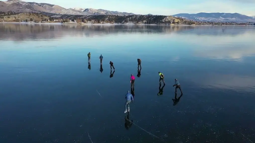 canyon ferry lake montana in winter